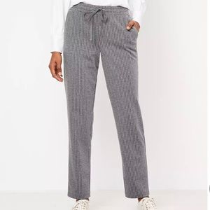 ✨Loft (NWOT) Tapered Knit Pull On Pants In Stripe✨